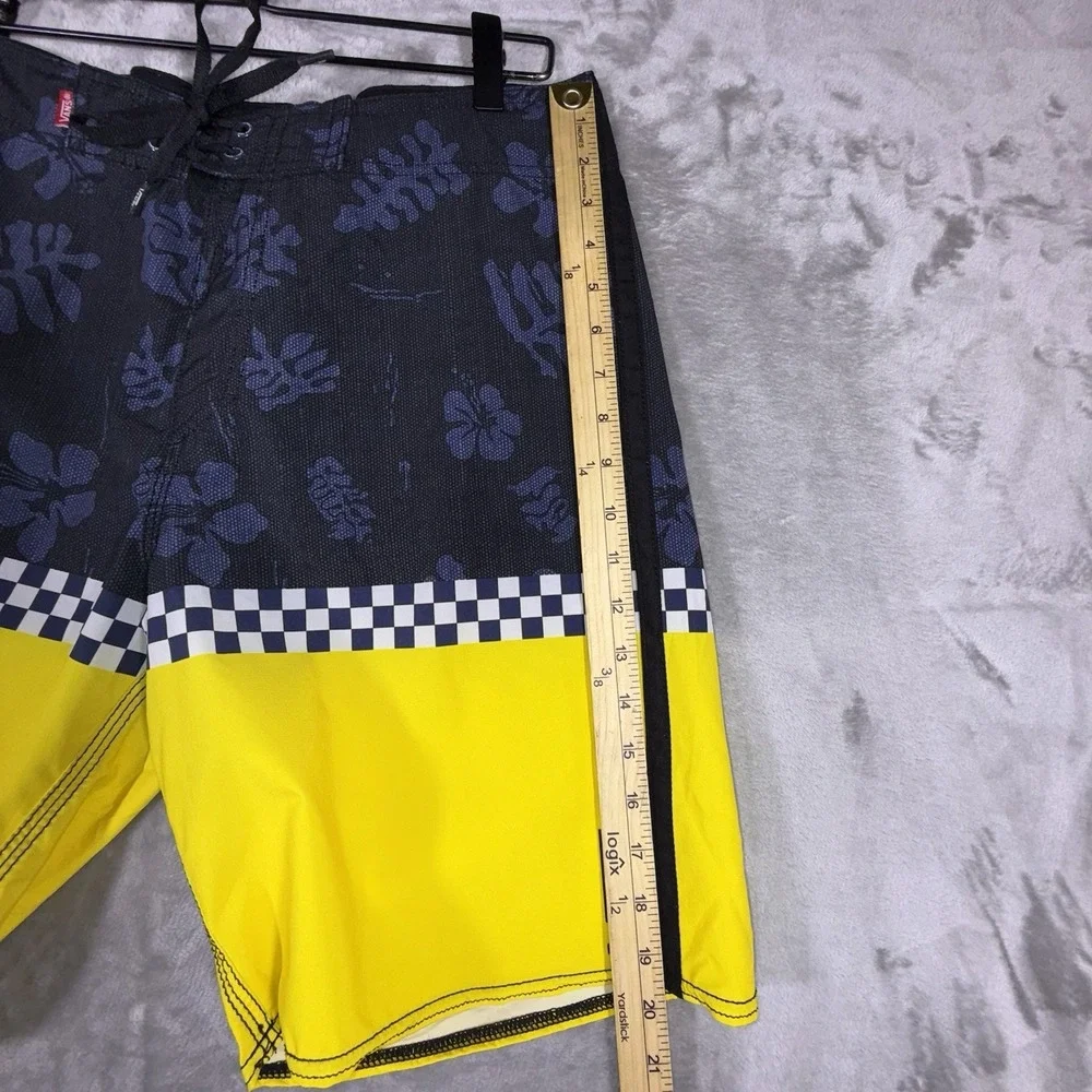 Vans Off the Wall Men's Board Shorts Blue Floral Checkered Yellow Surfer 32